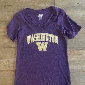 Washington university T shirt
